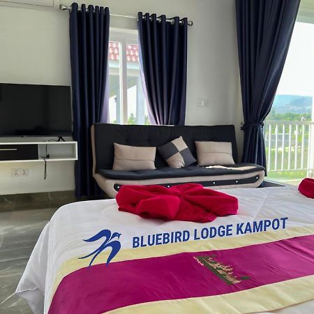 Bluebird Lodge 贡布 外观 照片